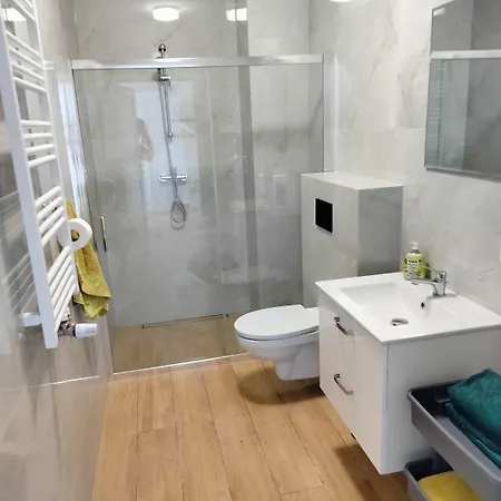 Nad Stawem Jasien - Pond View 53m2 Appartement